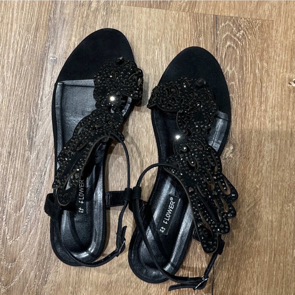 Angel Wing Flat Sandal Black Crystal size 40
